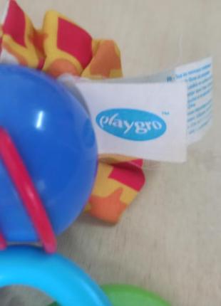 Погремушка-прорезыватель playgro цветочек4 фото