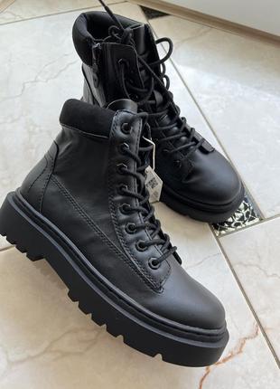 Черевики zara