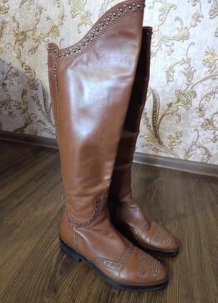 Чоботи осінні шкіряні vibram.