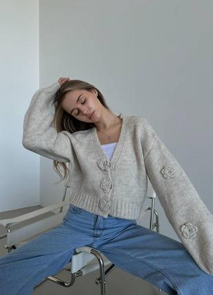 Теплий кардиган з трояндами