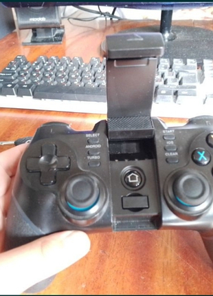 Джойстик для игор без провода