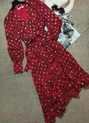 Гарна асиметрична сукня міді з рюшами на запах/плаття з об'ємними рукавами