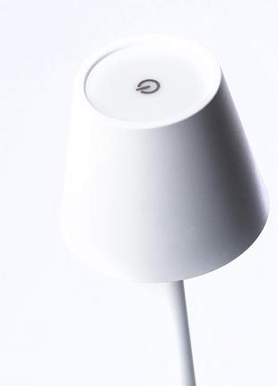 Настільна лампа на акумуляторі в скандинавському стилі 5 вт світильник настільний білий3 фото