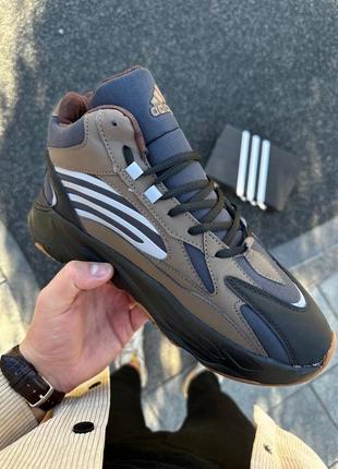Зимние кроссовки ❄️
♠️ adidas yeezy boost 700 ♠️