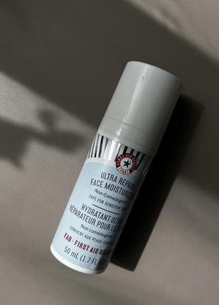 First aid beauty ultra repair face moisturizer крем для лица