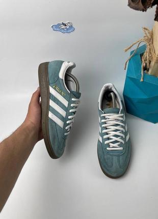 Кроссовки adidas special