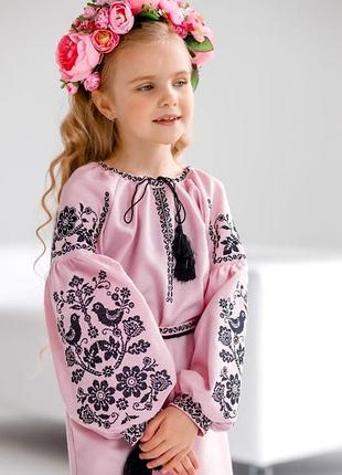 Вишита сукня для дівчинки на домотканому полотні "пташечка" рожева