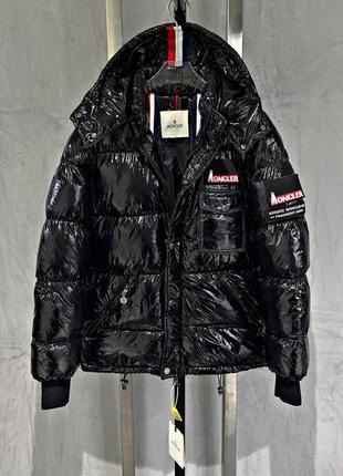 Брендова куртка moncler