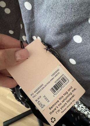 Новое! платье в сердечки с завязкой на спине missguided7 фото