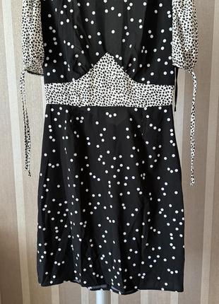 Новое! платье в сердечки с завязкой на спине missguided8 фото