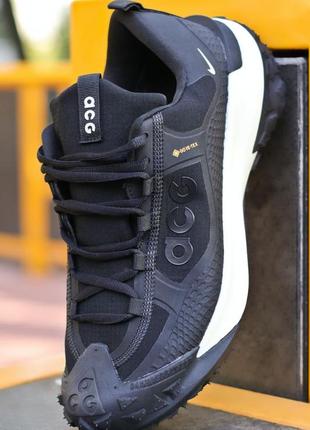 Nike acg mountain fly 2 low black/white