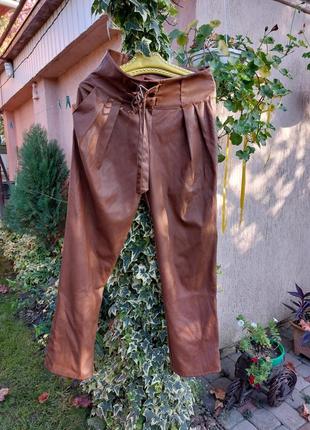 Кожаные брюки