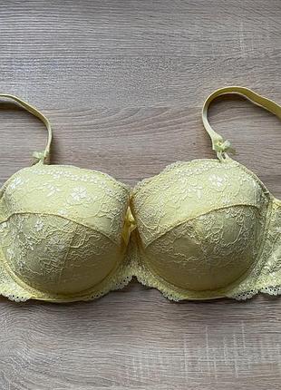 Бюстгальтер 32 g