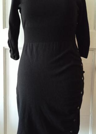 Вовняна сукня