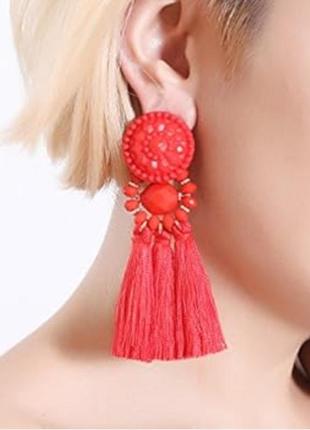 Коралловые объемные серьги с кистями