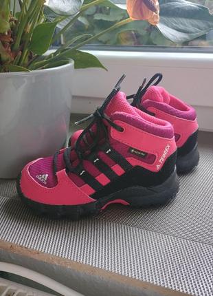 Черевики adidas