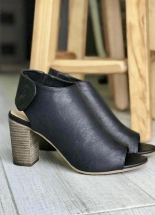 Босоніжки туфлі еко шкіра