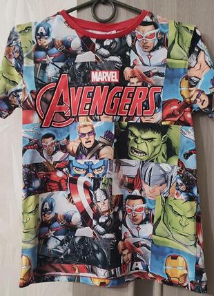 Футболка на хлопчика marvel