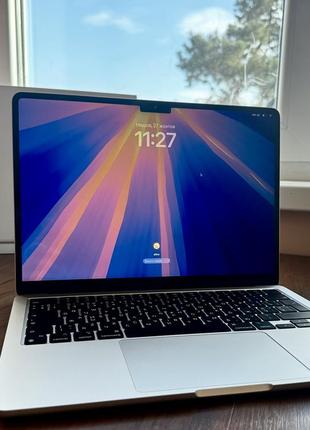 Macbook air 13 (2022), 8/512 gb