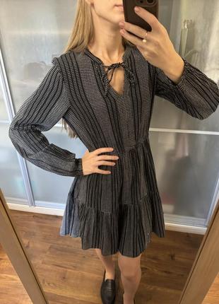 Сукня смугаста