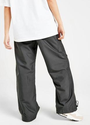 Новые штаны карго nike life trend woven cargo trousers - xs-s7 фото
