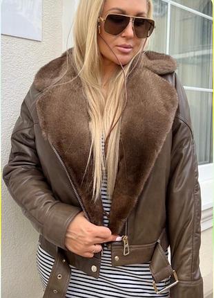 Кожаный пуховик с норкой