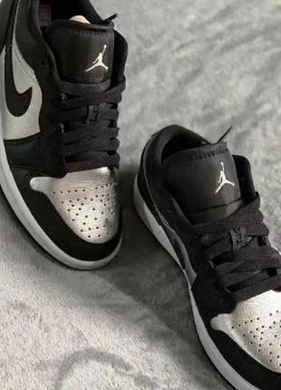 Кроссовки nike jordan кожа