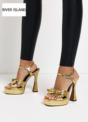 Золоті босоніжки на підборах з бантом river island 37 р/ 23,5 см
