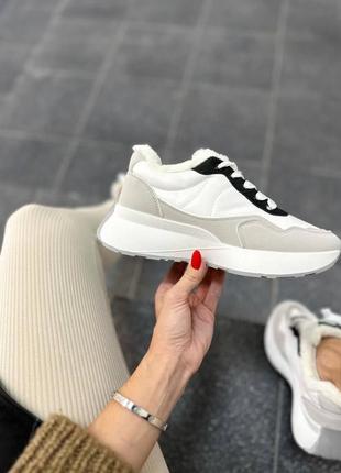 Женские зимние кроссовки4 фото