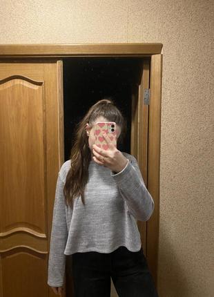 Светр reserved