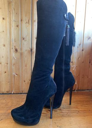 Замшевые сапоги