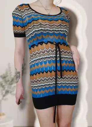 Винтажное многоцветное трикотажное платье missoni в полоску3 фото