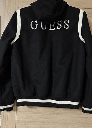 Теплий бомбер guess