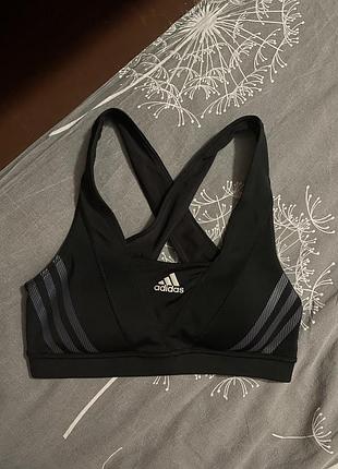 Оригинальный топ adidas