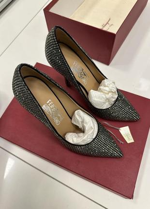 Salvatore ferragamo туфлі оригінал 38