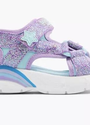 Босоніжки для дівчинки фірми skechers 30 розмір