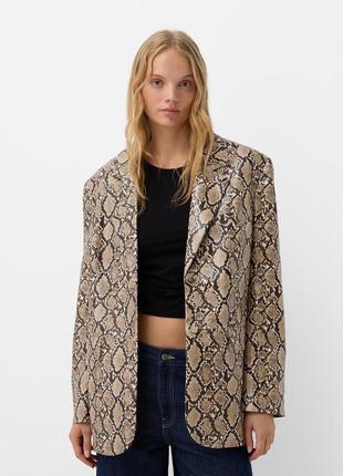 Блейзер из искусственной кожи bershka