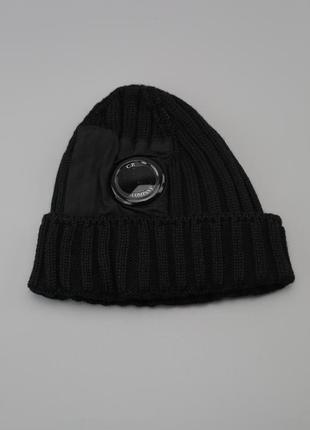 Чорна шапка сіпі компані cp company з лінзою