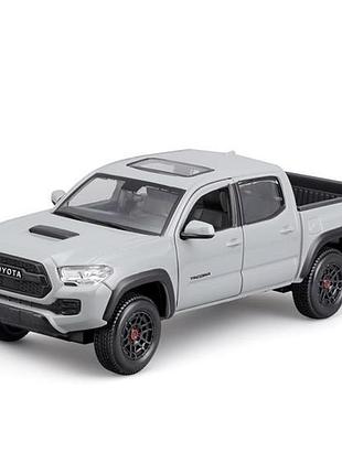 Автомодель maisto 2023 toyota tacoma trd tro 1:24 серый (32910 grey)