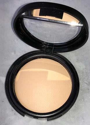Запечена пудра для обличчя сяюча flormar baked powder 033 33 warm beige 9 г з ефектом природного сяйва