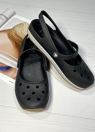 Класні балетки від crocs