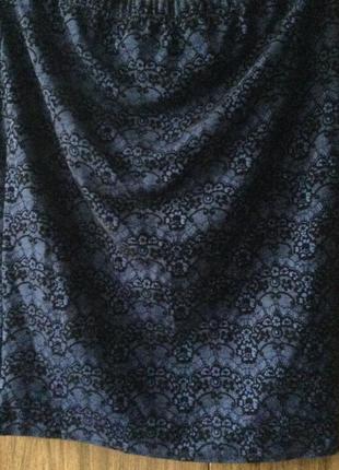 Юбка стрейчевая..размер l.