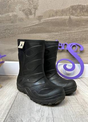Дитячі гумові чоботи для хлопчика mckinley теплі чорні розмір 27