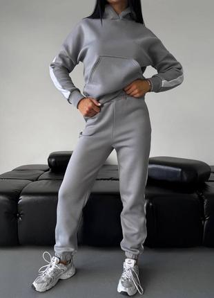Спортивный костюм женский теплый на флисе