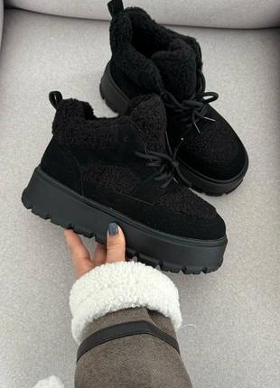 Чорні кросівки із натуральної замші (6988)