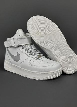 Женские зимние кроссовки nike air force 1