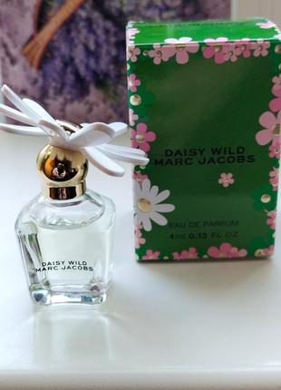 Парфумована вода  marc jacobs daisy wild