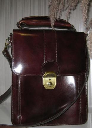 Коричнева сумка amiet італія