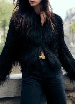 Пушистая куртка с бахромой zara