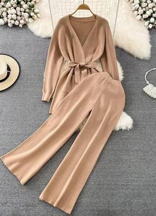 Женский ангоровый костюм